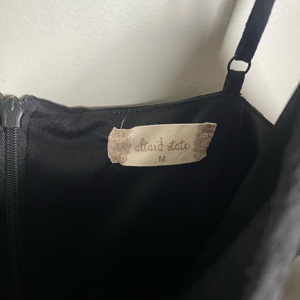 ALTARD STATE DRESS!! - Picture 2 of 2